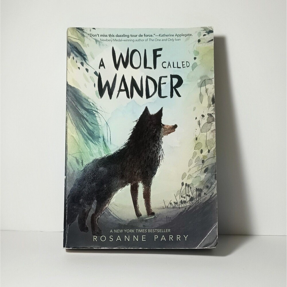 A WOLF CALLED WANDER - Rosanne Parry, Paperback GOOD